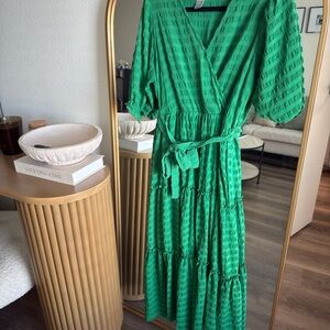 Bright Green Tiered V-Neck Maxi Dress with Tie Waist